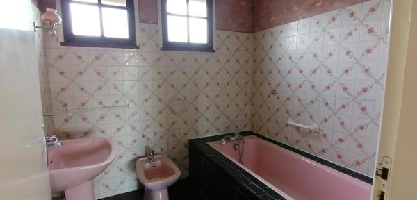 Villa 5 pièces, 4 chambres, garage, beau jardin