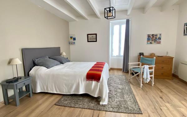 Maison à vendre    4 pièces •  Saint-Just-Luzac