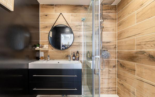 Maison à vendre    4 pièces •  Saint-Just-Luzac