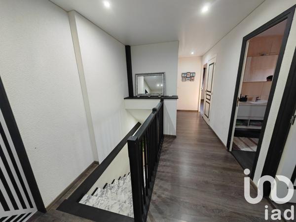 Maison à vendre 10 pièces 329 m² Morteau
