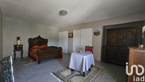 Maison à vendre 6 pièces 338 m² Villefagnan