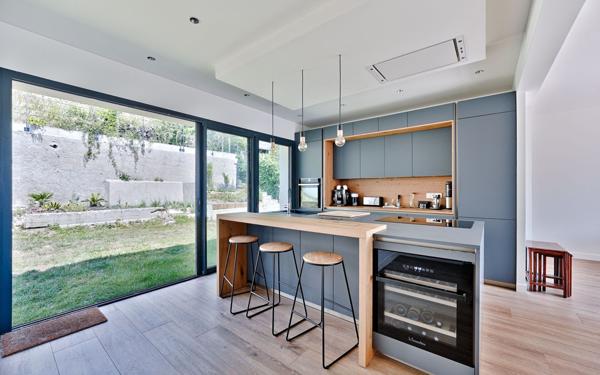 Maison à vendre    5 pièces • 165,77 m2 Le Plessis-Robinson