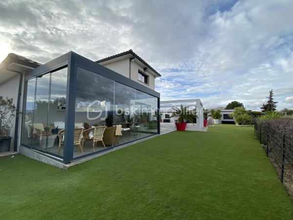 Maison traditionnelle de 260 m²