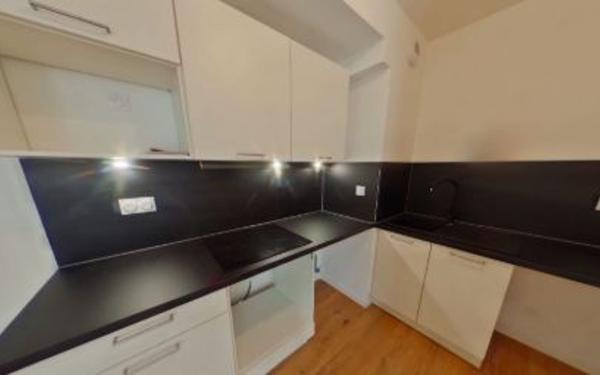 Appartement à louer    3 pièces •  Tours