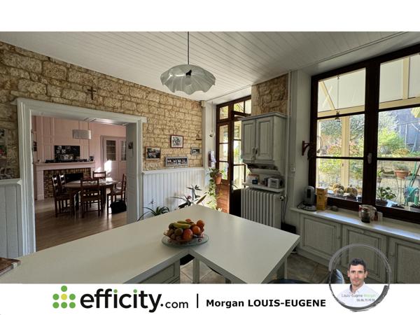 Maison 10 pièces - 283 m²