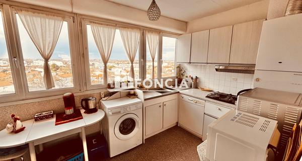 À vendre Appartement 3 pièces 82 m² - La Rochelle 17000