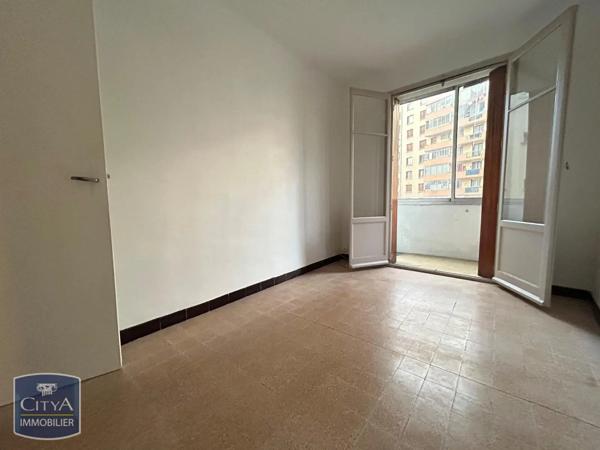 Appartement à louer 4 pièces 66.2m²
