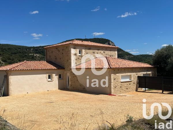 Maison à vendre 7 pièces 218 m² Saint-Brès