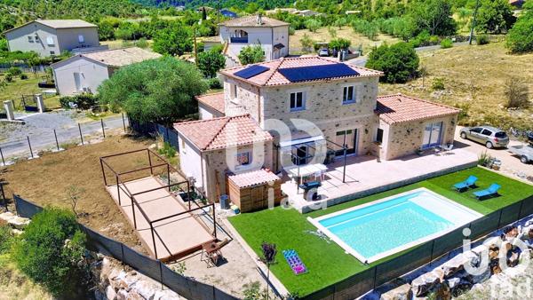 Maison à vendre 7 pièces 218 m² Saint-Brès