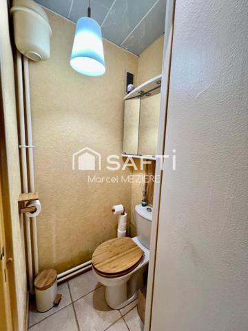 Bel appartement lumineux, refait avec des matériaux de qualité.