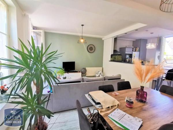Appartement à louer 4 pièces 94.78m²