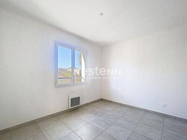 Villa moderne, 4 pièces, à vendre à Sisteron