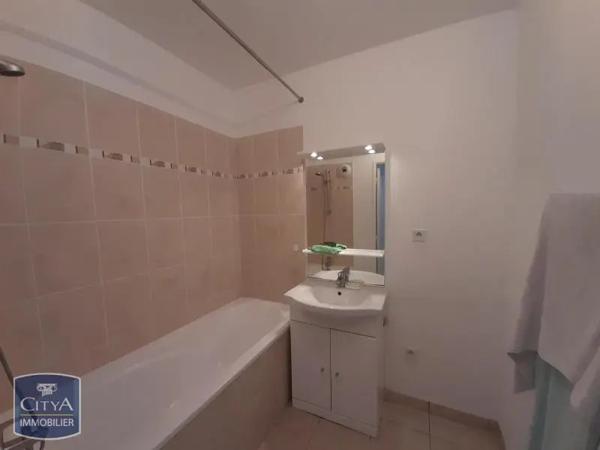 Appartement à louer 3 pièces 66.83m²