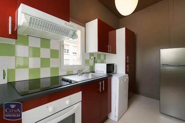 Appartement à louer 3 pièces 65m²