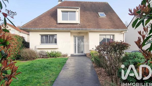 Maison à vendre 8 pièces 220 m² Groslay
