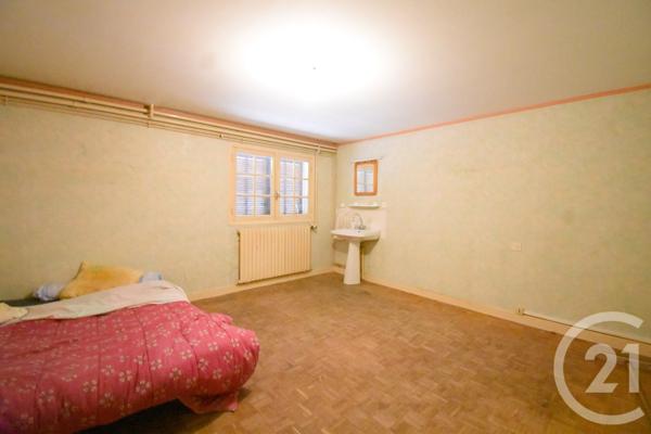 Maison à vendre  6 pièces - 153 m2 CUSSET - 03