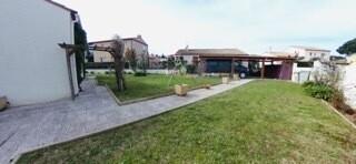 Millas Maison de plain-pied avec jardin piscine et garage 325 000 €