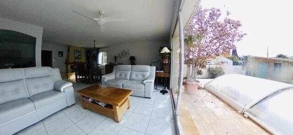 Millas Maison de plain-pied avec jardin piscine et garage 325 000 €