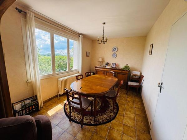 Pavillon sur sous sol dans un secteur calme de Varennes Vauzelles