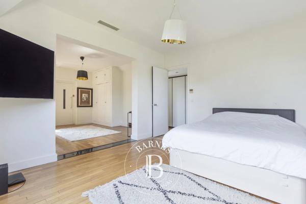 Garches, Maison 7 Chambres -  619 m² à vendre