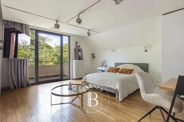 Garches, Maison 7 Chambres -  619 m² à vendre