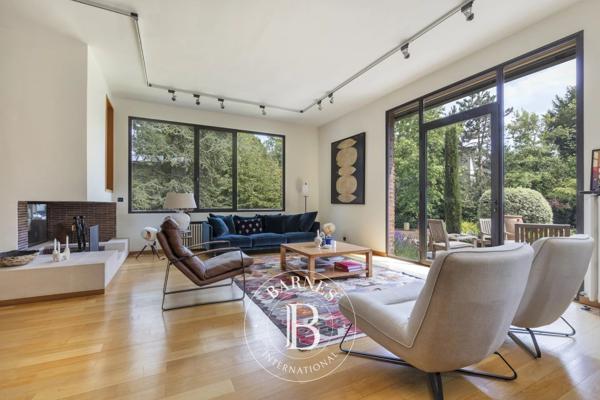 Garches, Maison 7 Chambres -  619 m² à vendre