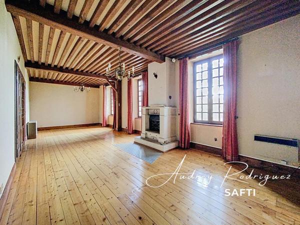 Maison familiale avec jardin et dépendances