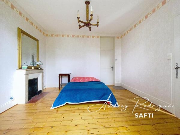 Maison familiale avec jardin et dépendances