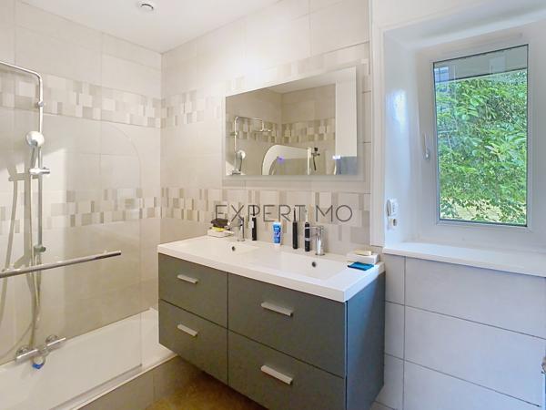 Villers-Bocage (14310) MAISON ENTIEREMENT RENOVEE !