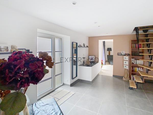 Villers-Bocage (14310) MAISON ENTIEREMENT RENOVEE !