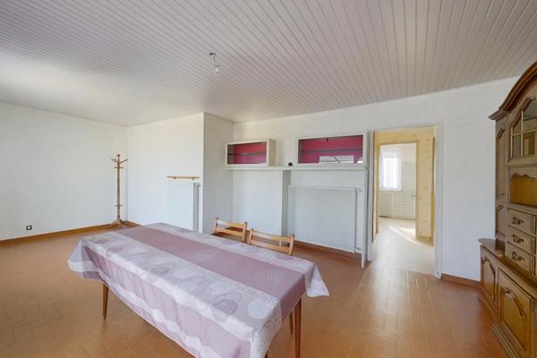 CHOISY LE ROI - Les Gondoles - Maison de 5 pièces - 83m² sur un sous-sol global - Terrain de 718m²