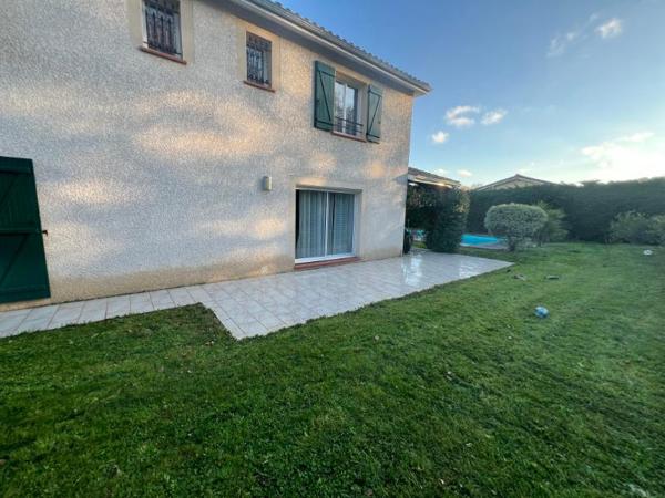 Maison Muret T6 de 177 m2 avec piscine surun terrain de 1020m²