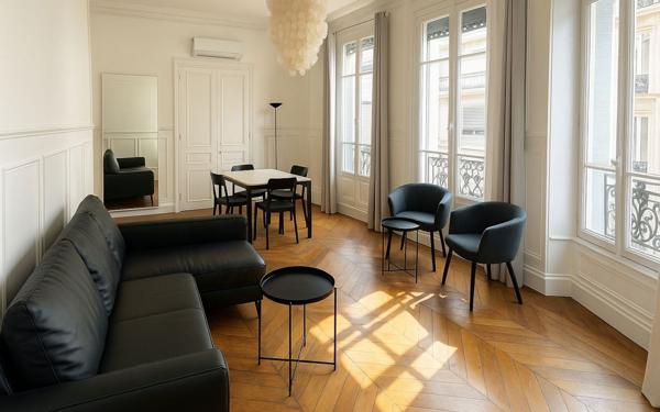 Appartement à vendre    3 pièces • 70,33 m2 Lyon 1