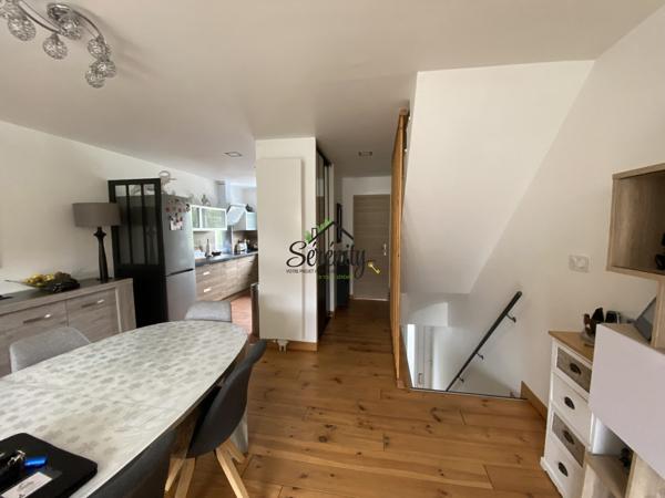 Maison avec 3 suites parentales.