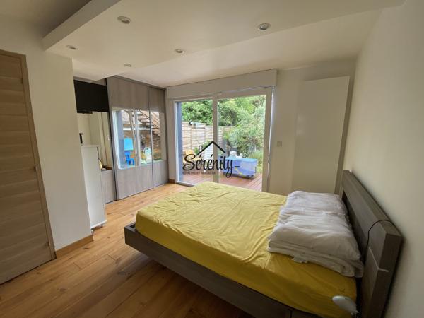 Maison avec 3 suites parentales.