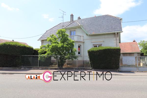 Grande maison Maison bi-famille de plus de 200 m² sur environ 9 ares de terrain – Fort potentiel