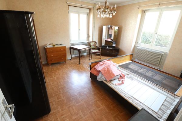 Grande maison Maison bi-famille de plus de 200 m² sur environ 9 ares de terrain – Fort potentiel