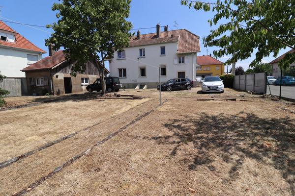Grande maison Maison bi-famille de plus de 200 m² sur environ 9 ares de terrain – Fort potentiel