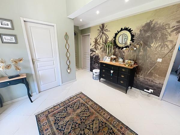 ST AMADOU A VENDRE VILLA D'ARCHITECTE AVEC PISCINE, PRESTATIONS HAUT DE GAMME