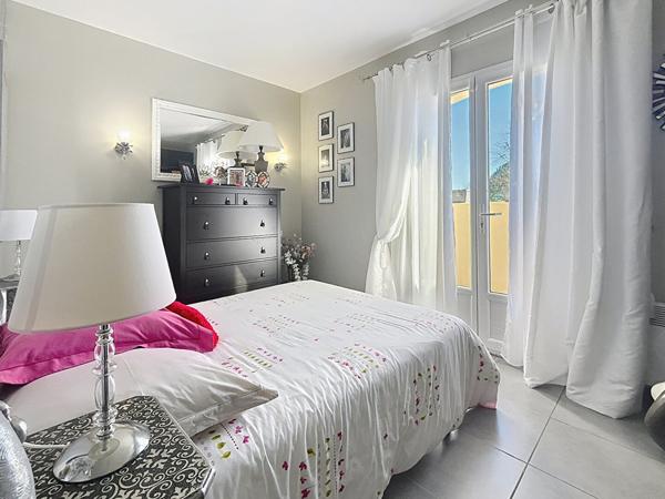 ST AMADOU A VENDRE VILLA D'ARCHITECTE AVEC PISCINE, PRESTATIONS HAUT DE GAMME