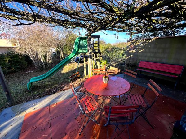ST AMADOU A VENDRE VILLA D'ARCHITECTE AVEC PISCINE, PRESTATIONS HAUT DE GAMME