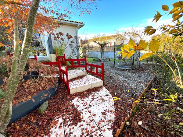 ST AMADOU A VENDRE VILLA D'ARCHITECTE AVEC PISCINE, PRESTATIONS HAUT DE GAMME