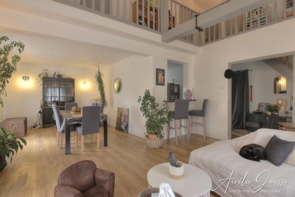 Maison avec séjour cathédrale, mezzanine et 4 chambres à vendre à Limoges