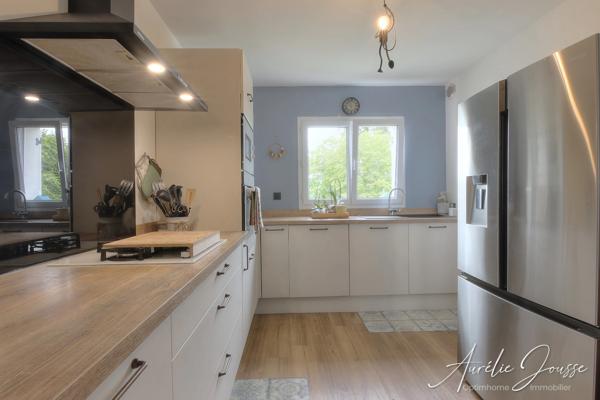 Maison avec séjour cathédrale, mezzanine et 4 chambres à vendre à Limoges