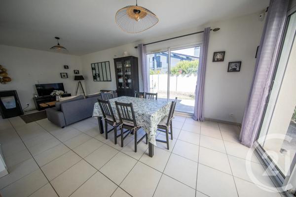 Maison à vendre  5 pièces - 78,31 m 2   ST MEDARD EN JALLES  - 33