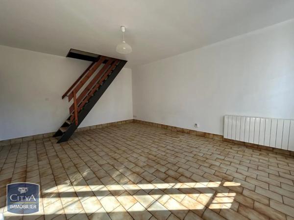 Appartement à louer 2 pièces 41.54m² Niort (79000)