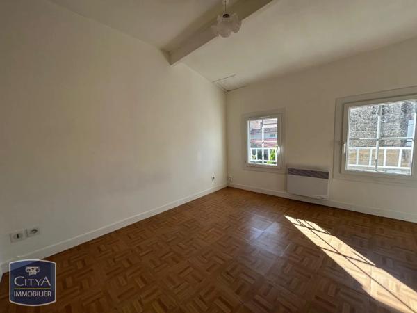 Appartement à louer 2 pièces 41.54m² Niort (79000)