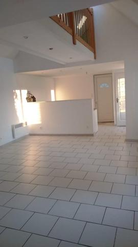 Vente / Maison à Lesquielles-Saint-Germain (02120)