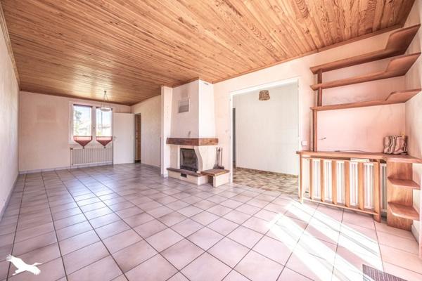 Maison à vendre 164 300 € Aiffres 5 p 101 m² DPE E