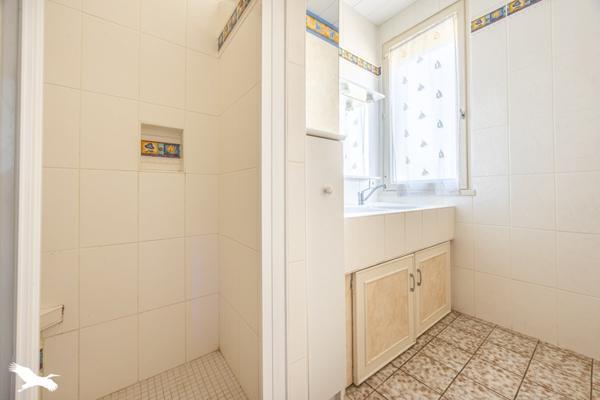 Maison à vendre 164 300 € Aiffres 5 p 101 m² DPE E